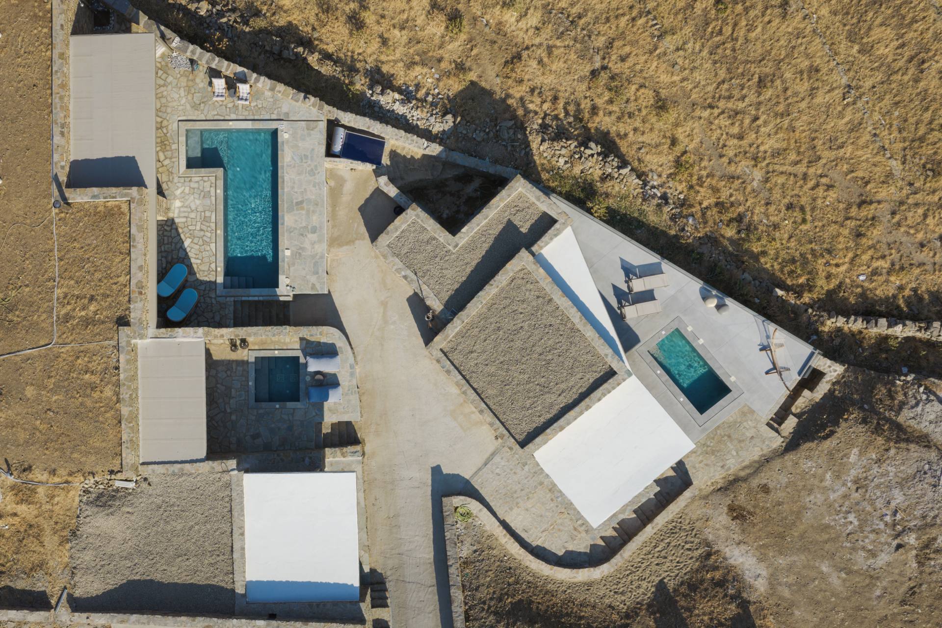 VivianSuites Exteriors 97